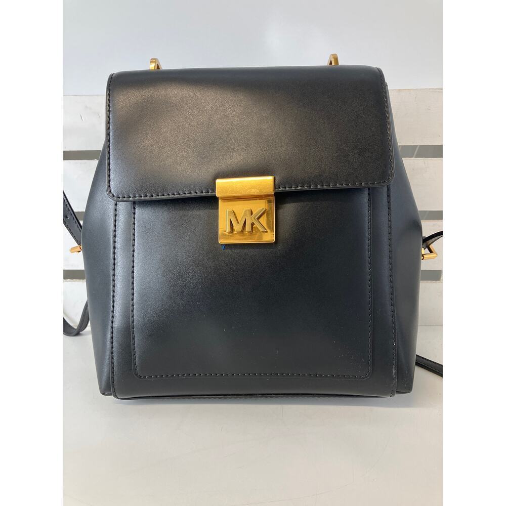 MICHAEL KORS, BLACK SMOOTH LEATHER LATCH CLOSURE BACKPACK` - Picture 2 of 16